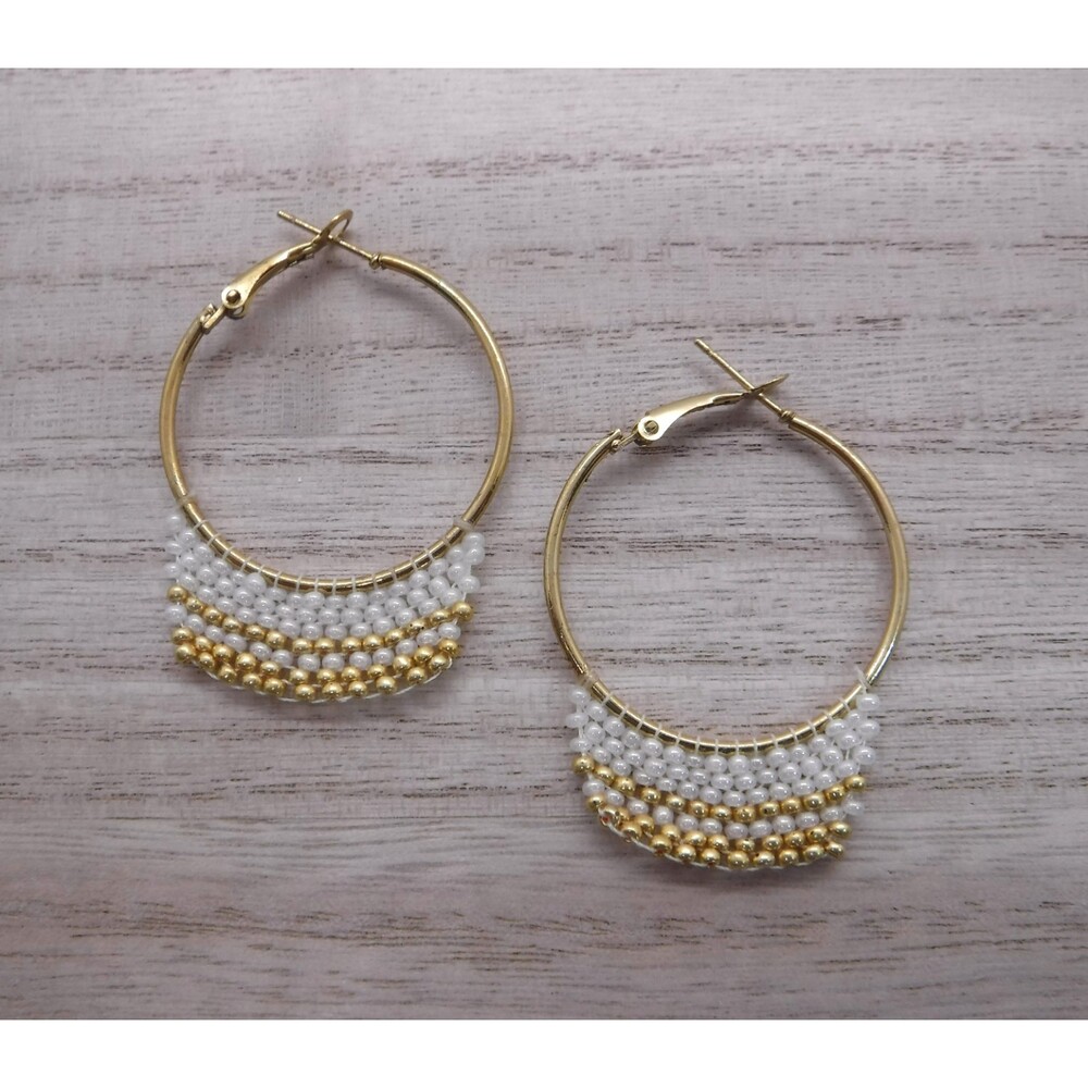 Earrings Beaded Gold w/ Pearl